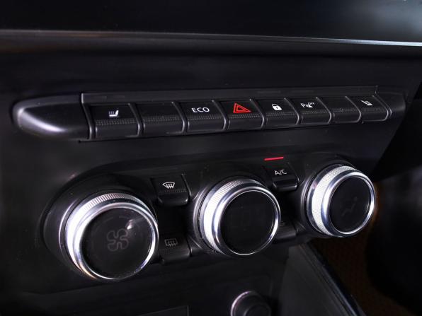 Renault Arkana I с пробегом 2019 года, цена 1 670 000 рублей, 90200 км, внедорожник, Автокод Объявления