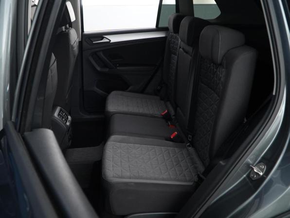 Volkswagen Tiguan II Рестайлинг с пробегом 2022 года, цена 2 649 444 рубля, 87482 км, внедорожник, Автокод Объявления
