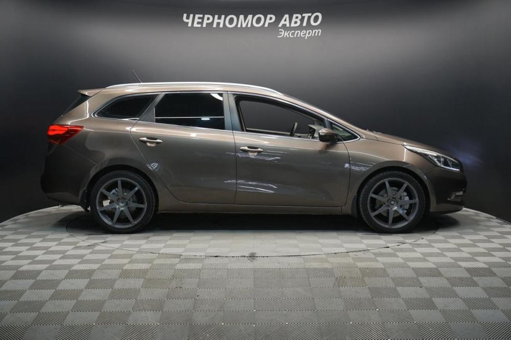 Kia Ceed II Крым  - изображение 6
