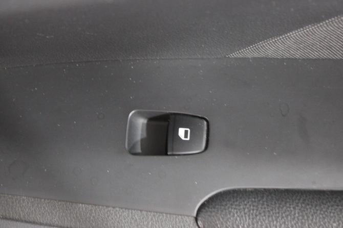 Hyundai Solaris II с пробегом 2019 года, цена 1 084 000 рублей, 115843 км, седан, Автокод Объявления