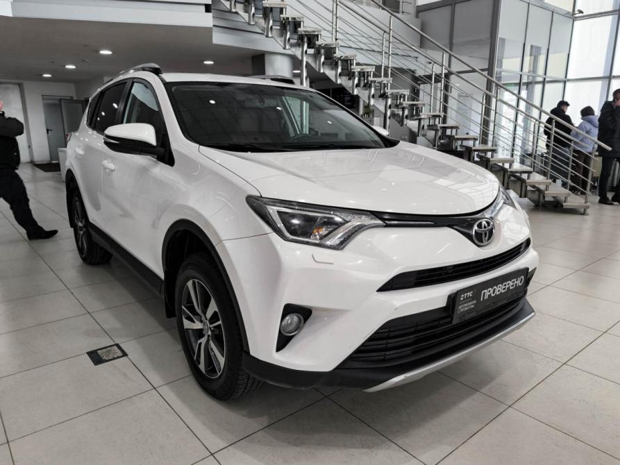Toyota RAV4 IV (XA40) Рестайлинг Казань  - изображение 3