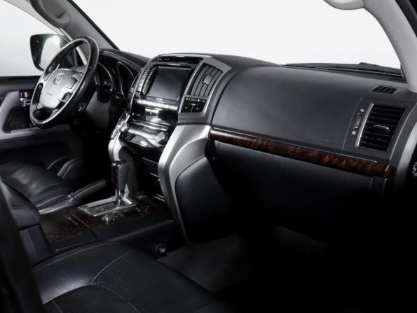 Toyota Land Cruiser 200 Series Рестайлинг 1 с пробегом 2014 года, цена 5 593 500 рублей, 142894 км, внедорожник, Автокод Объявления