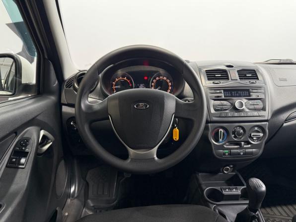 Lada (ВАЗ) Granta I Рестайлинг с пробегом 2021 года, цена 699 900 рублей, 60000 км, седан, Автокод Объявления