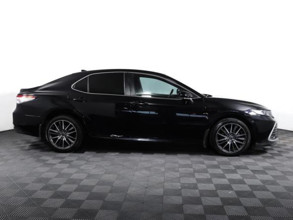 Toyota Camry VIII (XV70) Рестайлинг с пробегом 2021 года, цена 2 099 000 рублей, 112116 км, седан, Автокод Объявления