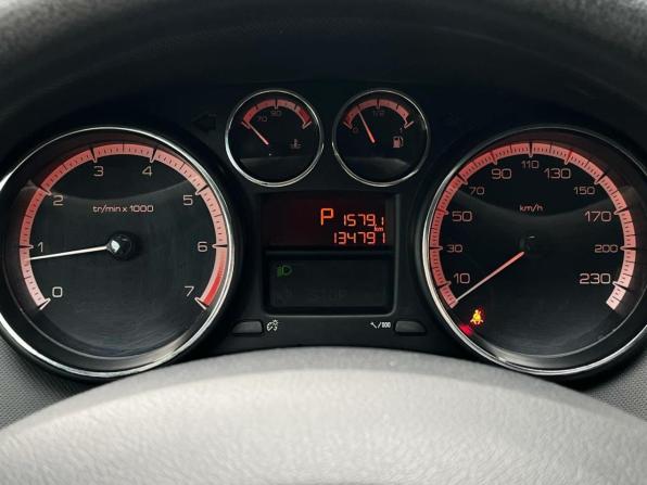 Peugeot 308 I Рестайлинг с пробегом 2011 года, цена 409 000 рублей, 134791 км, хэтчбек, Автокод Объявления