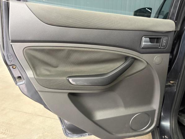 Ford Kuga I с пробегом 2008 года, цена 877 000 рублей, 179809 км, внедорожник, Автокод Объявления