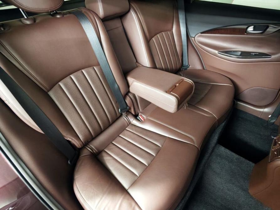 Infiniti QX50 I Рестайлинг Москва  - изображение 16