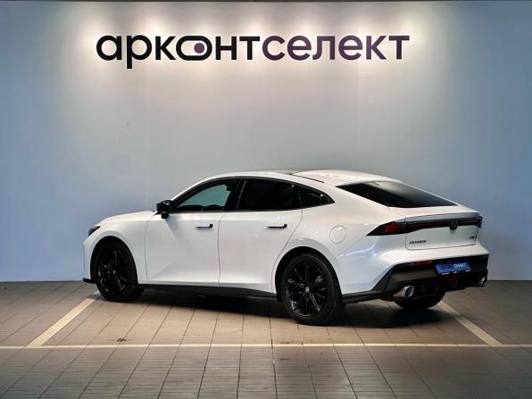 Changan UNI-V I с пробегом 2024 года, цена 2 357 000 рублей, 30833 км, лифтбек, Автокод Объявления
