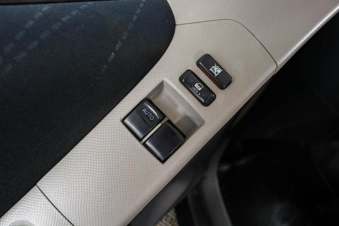 Toyota Yaris II с пробегом 2006 года, цена 449 000 рублей, 245000 км, хэтчбек, Автокод Объявления
