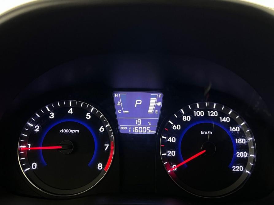 Hyundai Solaris I Москва  - изображение 10