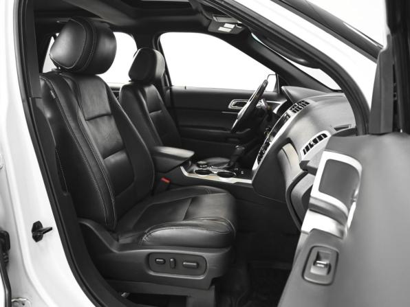 Ford Explorer V с пробегом 2015 года, цена 2 198 000 рублей, 165723 км, внедорожник, Автокод Объявления