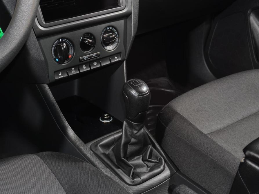 Skoda Rapid I Тверь  - изображение 15