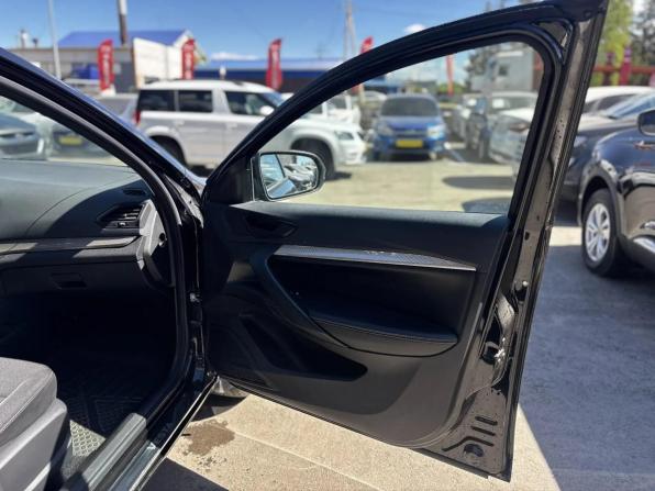 Lada (ВАЗ) Vesta I Рестайлинг (NG) с пробегом 2024 года, цена 1 300 000 рублей, 47960 км, седан, Автокод Объявления