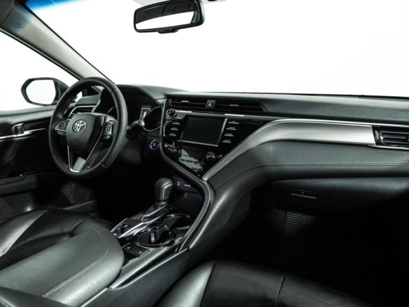 Toyota Camry VIII (XV70) с пробегом 2018 года, цена 2 169 700 рублей, 147769 км, седан, Автокод Объявления