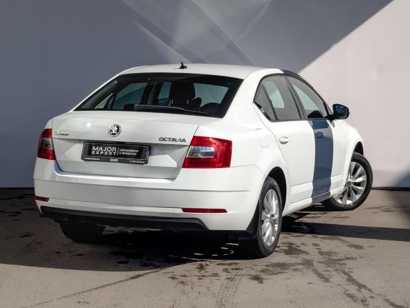 Skoda Octavia III (A7) Рестайлинг с пробегом 2019 года, цена 1 690 000 рублей, 138198 км, лифтбек, Автокод Объявления