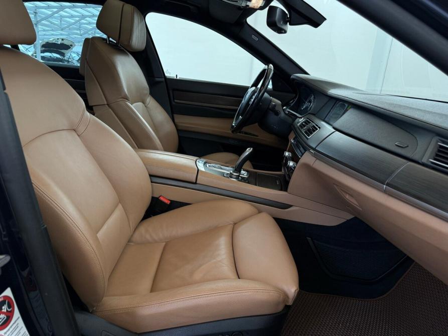 BMW 7 серии V (F01/F02/F04) Москва  - изображение 16
