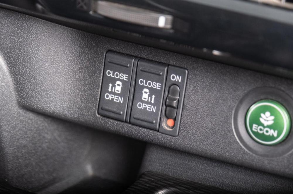 Honda Stepwgn V Рестайлинг Томск  - изображение 16