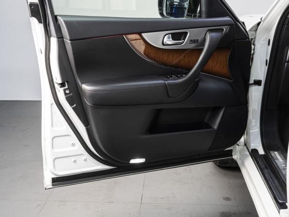 Infiniti FX II (S51) с пробегом 2010 года, цена 1 799 000 рублей, 197184 км, внедорожник, Автокод Объявления