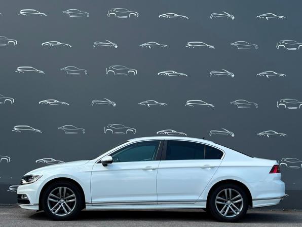 Volkswagen Passat B8 с пробегом 2018 года, цена 2 088 300 рублей, 95397 км, седан, Автокод Объявления