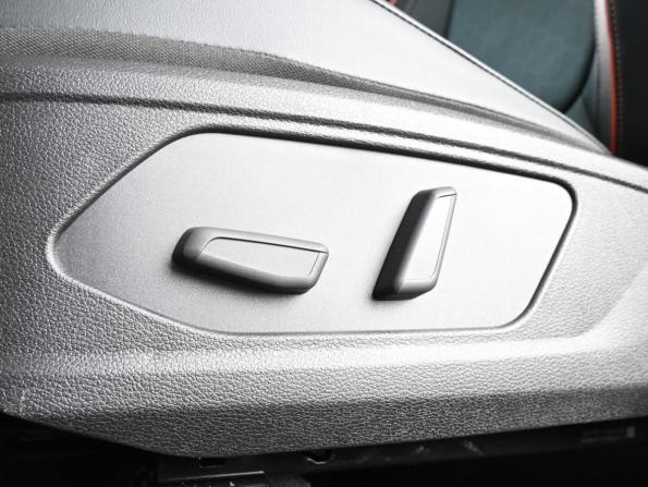Kia Seltos II с пробегом 2026 года, цена 3 099 000 рублей, 16 км, внедорожник, Автокод Объявления