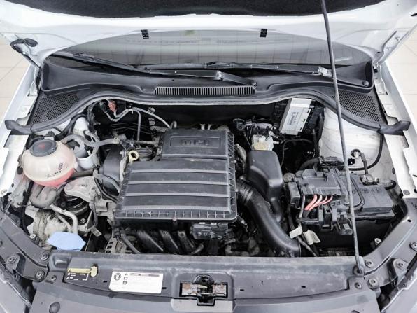 Volkswagen Polo V Рестайлинг с пробегом 2017 года, цена 850 000 рублей, 225837 км, седан, Автокод Объявления