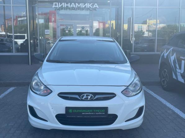 Hyundai Solaris I с пробегом 2012 года, цена 650 000 рублей, 146080 км, седан, Автокод Объявления