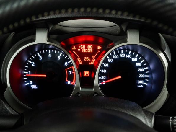 Nissan Juke I с пробегом 2012 года, цена 945 000 рублей, 150108 км, внедорожник, Автокод Объявления