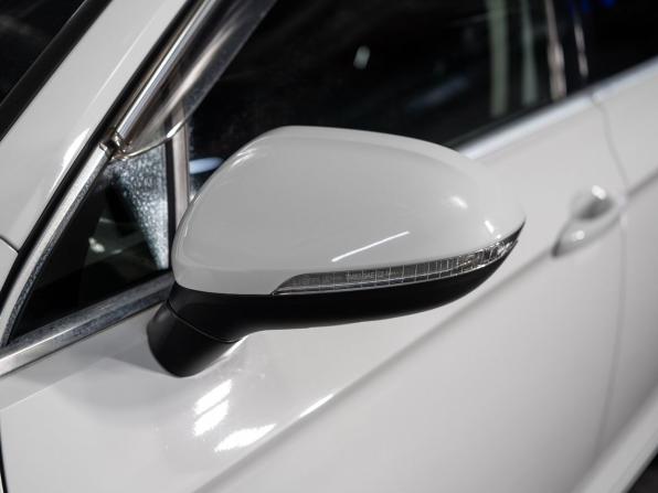 Volkswagen Passat B8 с пробегом 2015 года, цена 1 485 000 рублей, 96316 км, универсал, Автокод Объявления