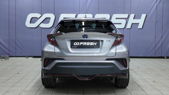 Toyota C-HR I с пробегом 2017 года, цена 1 829 000 рублей, 163730 км, внедорожник, Автокод Объявления