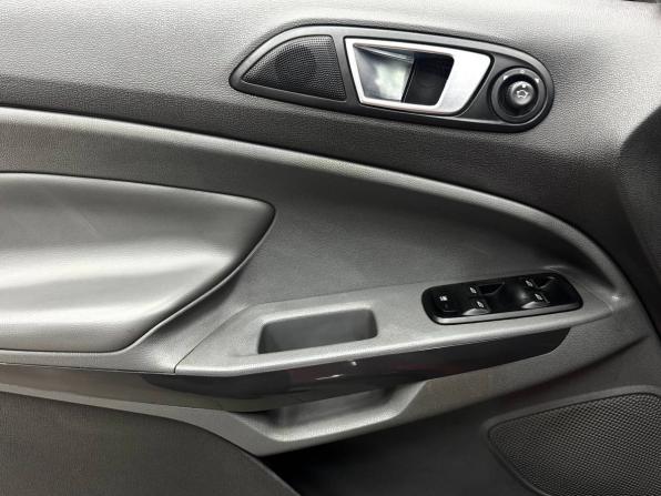 Ford EcoSport II с пробегом 2014 года, цена 919 900 рублей, 170000 км, внедорожник, Автокод Объявления