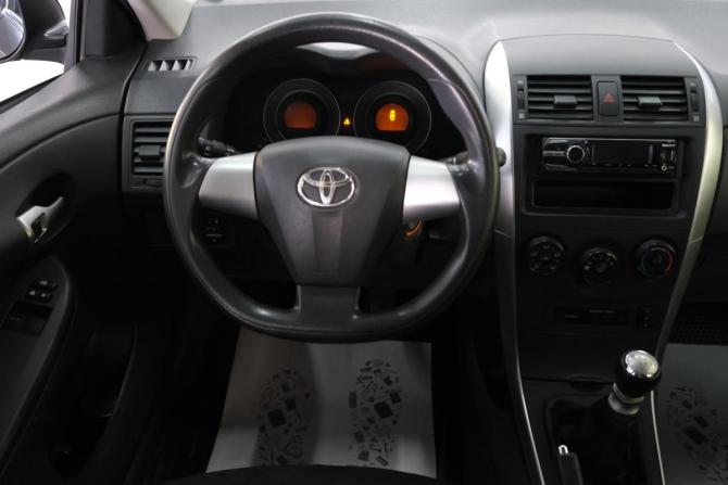 Toyota Corolla X (E140 E150) Рестайлинг с пробегом 2012 года, цена 1 239 000 рублей, 129998 км, седан, Автокод Объявления