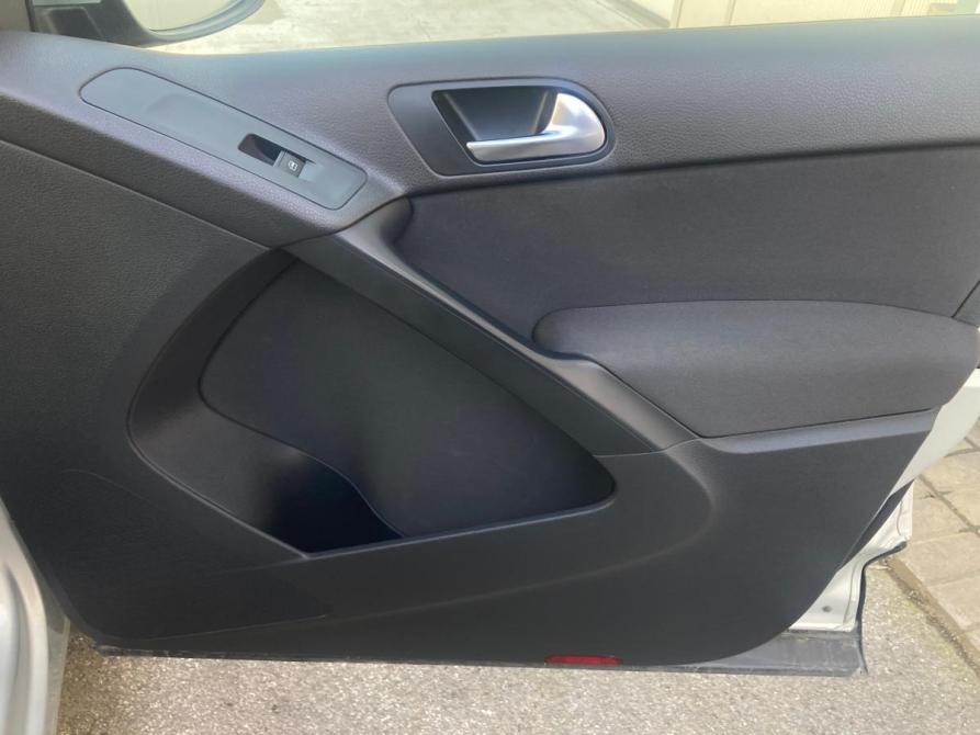 Volkswagen Tiguan I Рестайлинг Крым  - изображение 27