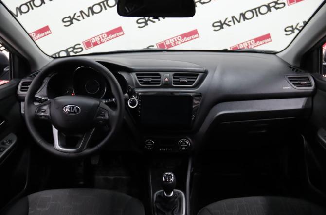 Kia Rio III Рестайлинг с пробегом 2015 года, цена 895 850 рублей, 149444 км, седан, Автокод Объявления