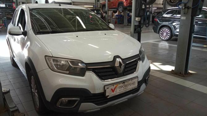 Renault Logan II с пробегом 2016 года, цена 793 001 рубль, 192477 км, седан, Автокод Объявления
