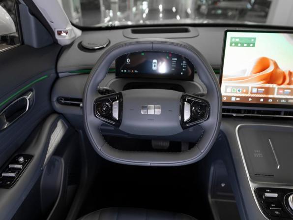 Geely Galaxy Starship 7 с пробегом 2025 года, цена 3 450 000 рублей, 25 км, внедорожник, Автокод Объявления