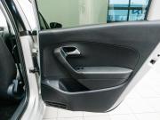 Volkswagen Polo V Красноярск  - изображение 49