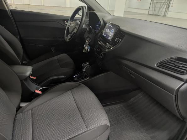 Hyundai Solaris II Рестайлинг с пробегом 2020 года, цена 1 415 000 рублей, 162496 км, седан, Автокод Объявления