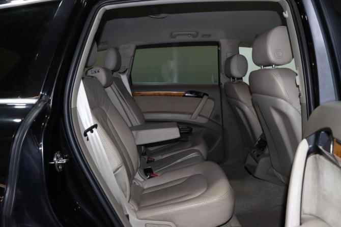 Audi Q7 I (4L) с пробегом 2008 года, цена 1 176 000 рублей, 330000 км, внедорожник, Автокод Объявления