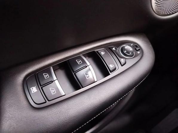 Infiniti QX50 II с пробегом 2018 года, цена 2 500 000 рублей, 120404 км, внедорожник, Автокод Объявления