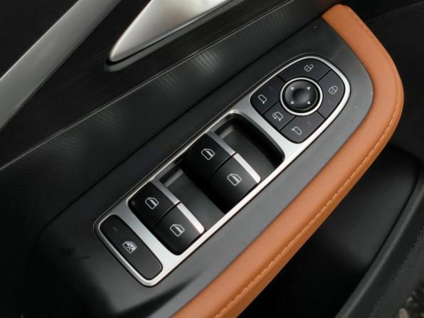 Omoda C5 I с пробегом 2024 года, цена 1 620 000 рублей, 64744 км, внедорожник, Автокод Объявления