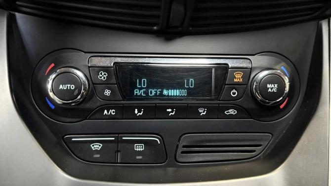 Ford Kuga II с пробегом 2015 года, цена 1 220 000 рублей, 154401 км, внедорожник, Автокод Объявления