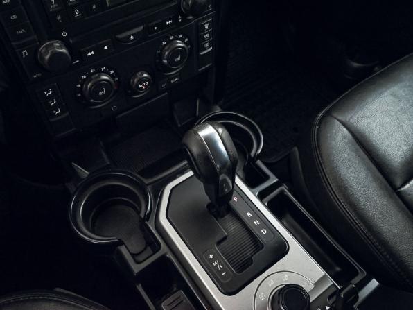 Land Rover Discovery III с пробегом 2007 года, цена 1 099 000 рублей, 308292 км, внедорожник, Автокод Объявления