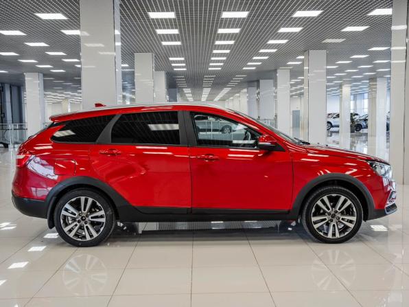 Lada (ВАЗ) Vesta I с пробегом 2018 года, цена 1 176 000 рублей, 60929 км, универсал, Автокод Объявления