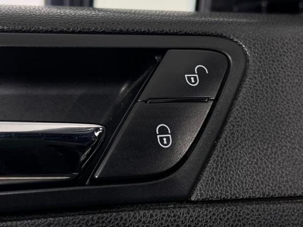 Mercedes-Benz M-Класс II (W164) Рестайлинг с пробегом 2011 года, цена 1 480 000 рублей, 226000 км, внедорожник, Автокод Объявления