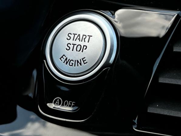 BMW 5 серии VII (G30/G31/G38) с пробегом 2019 года, цена 3 990 000 рублей, 98059 км, седан, Автокод Объявления