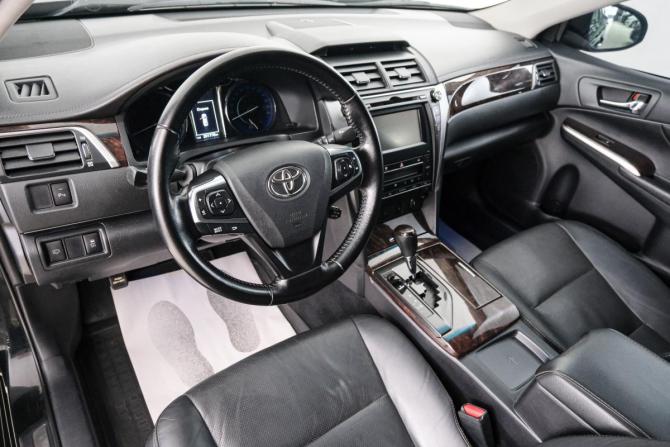 Toyota Camry VII (XV50) Рестайлинг с пробегом 2015 года, цена 1 999 000 рублей, 202000 км, седан, Автокод Объявления