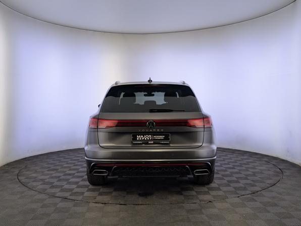 Volkswagen Touareg III Рестайлинг с пробегом 2025 года, цена 8 200 000 рублей, 2517 км, внедорожник, Автокод Объявления
