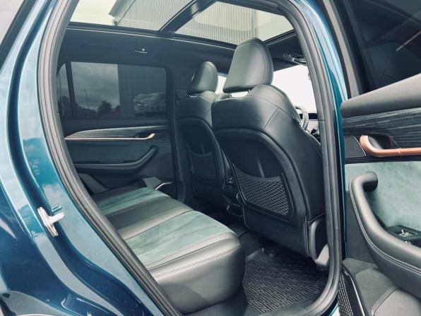 Geely Monjaro I с пробегом 2024 года, цена 3 450 000 рублей, 42000 км, внедорожник, Автокод Объявления