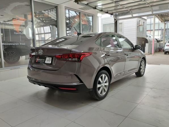 Hyundai Solaris II Рестайлинг с пробегом 2021 года, цена 1 949 000 рублей, 73895 км, седан, Автокод Объявления