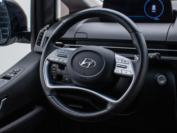 Hyundai Staria I с пробегом 2022 года, цена 5 374 000 рублей, 47000 км, минивэн, Автокод Объявления